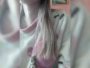 Xo4y-Tpax webcam model stream image