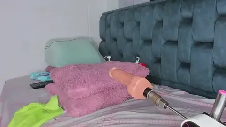 Roxy-Smith webcam model stream image