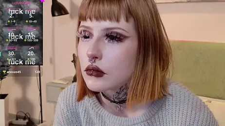 MilkMeSoftly webcam model stream image