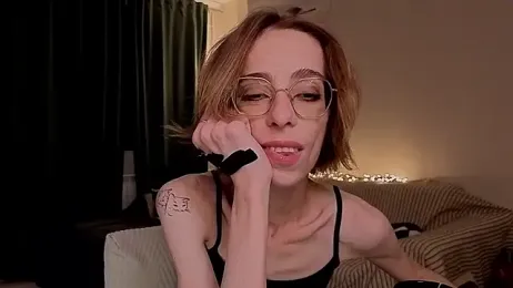 amber_quell_here webcam model stream image