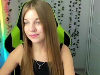 fluffymadeline webcam camsoda model stream image