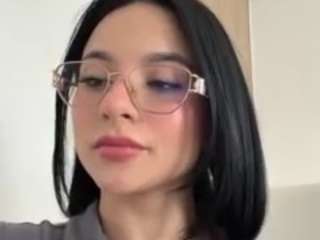 kiraalopez webcam model stream image