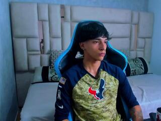 Croy Myers webcam model stream image