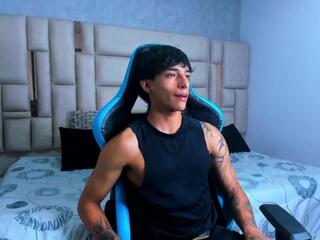 Croy Myers webcam model stream image