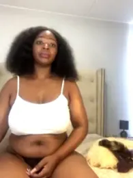 Iminathi20 webcam model stream image