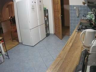 voyeurcam-julmodels-kitchen webcam model stream image