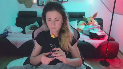 Mellyfouryou webcam cam4 model stream image