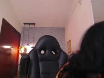 redhotter_ webcam model stream image