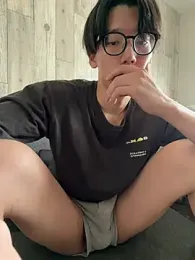 34mi webcam stripchat model stream image