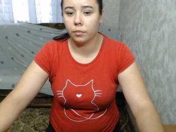 LoveMarina webcam model stream image