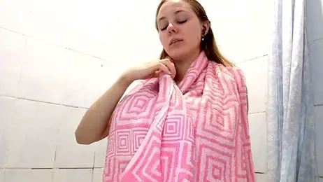 VictoriaDeese webcam stripchat model stream image