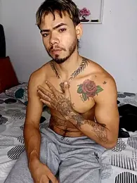 Niick01_ webcam model stream image