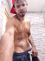 Niick01_ webcam model stream image