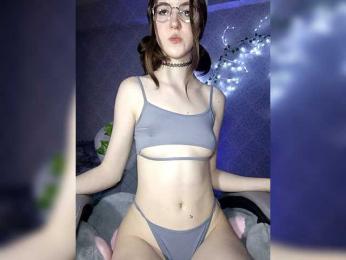 Mirusya webcam model stream image