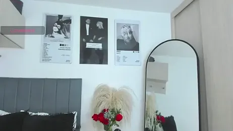 hollyprincess_2 webcam stripchat model stream image