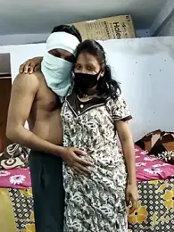 hot_wife_35 webcam model stream image