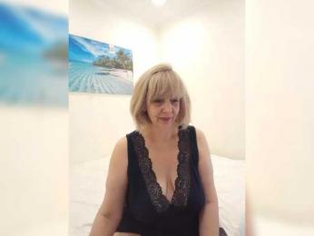 mery8poppins webcam bongacams model stream image