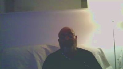 consciente webcam model stream image