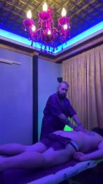 musclepigbcn webcam cam4 model stream image