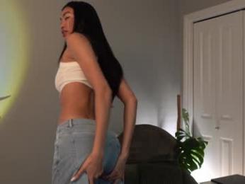 littlemiss_kira webcam chaturbate model stream image