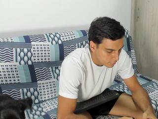 Bryden Owen webcam model stream image