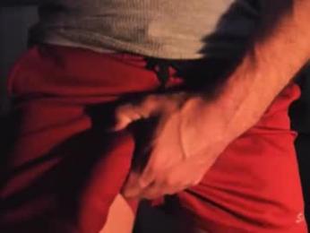 hung_dude_19 webcam model stream image