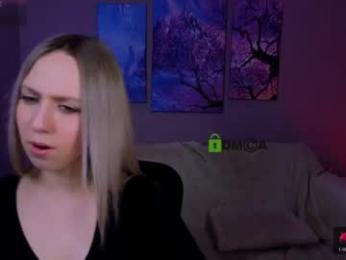 riley_sanders webcam model stream image