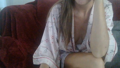 Honeybee__x webcam model stream image