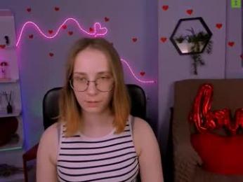 evalora_vei webcam chaturbate model stream image