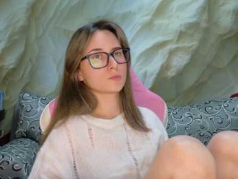 Unearthly webcam model stream image