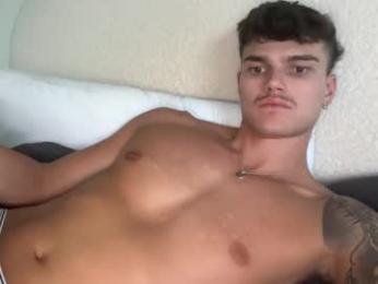 brooklyntay webcam model stream image