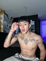 myc_hot webcam model stream image