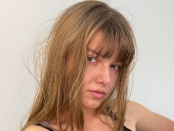LynetteOba webcam livejasmin model stream image