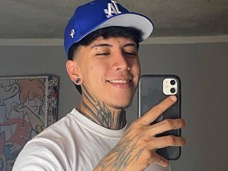 Nick Tattoed webcam model stream image