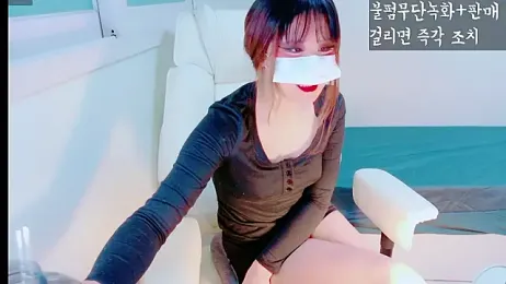 hyeony_s96 webcam model stream image