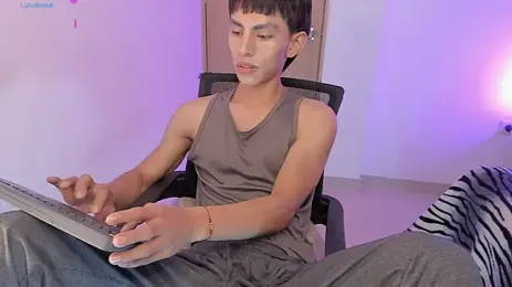 andrew_courtzz webcam model stream image