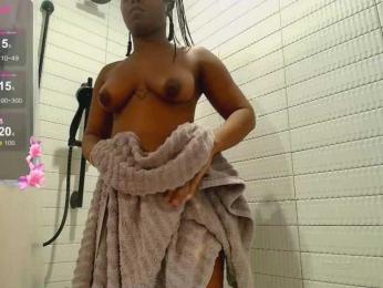 Naomiruty webcam model stream image
