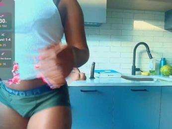 Naomiruty webcam model stream image