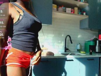 Naomiruty webcam model stream image