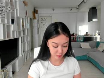 daily_love webcam model stream image