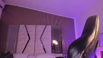 LiamDeep webcam model stream image