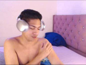 SammiAndSoffi webcam model stream image