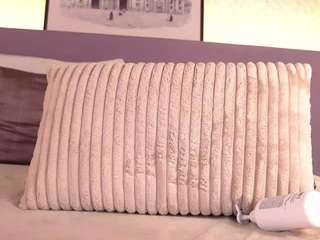 ellediane webcam camsoda model stream image