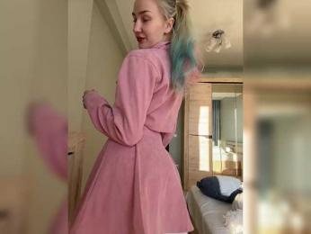 AlinnaAnnila webcam model stream image