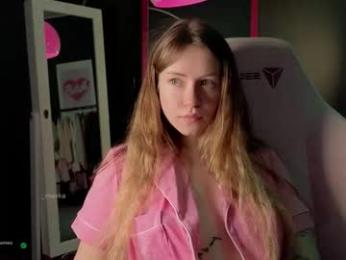 _mavka webcam model stream image