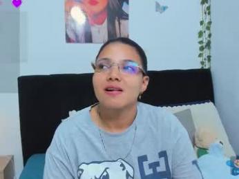 sara_mendez2_ webcam chaturbate model stream image