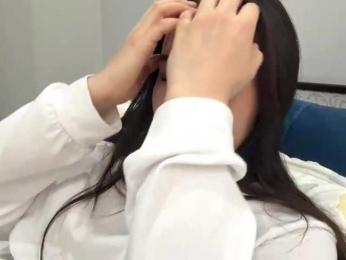 LatrishaAltigs webcam bongacams model stream image