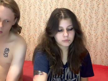 Crystal-Porn-Love webcam bongacams model stream image
