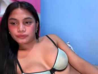 sweet_scarllet12 webcam model stream image