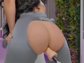 luckystrikee_ webcam model stream image
